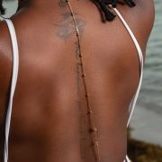 Atira | Combinaison Bijou de buste et de dos 🟡