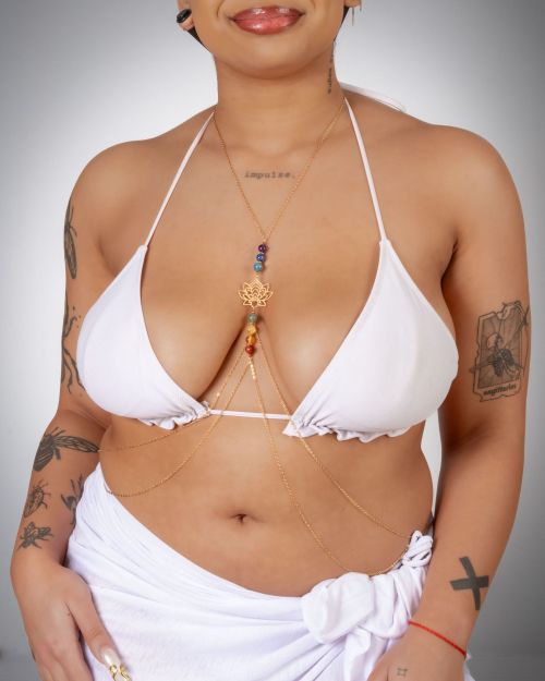 Kali | Bijou de buste 🟡⚪️