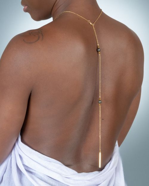 Syn | Bijou de dos avec une chaîne 🟡⚪️